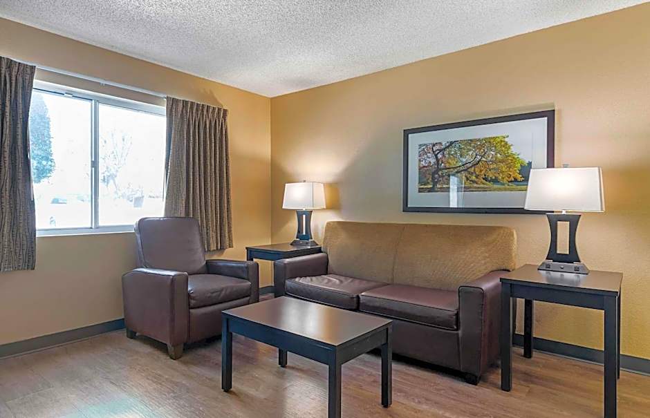 Extended Stay America Select Suites - Dallas - Richardson