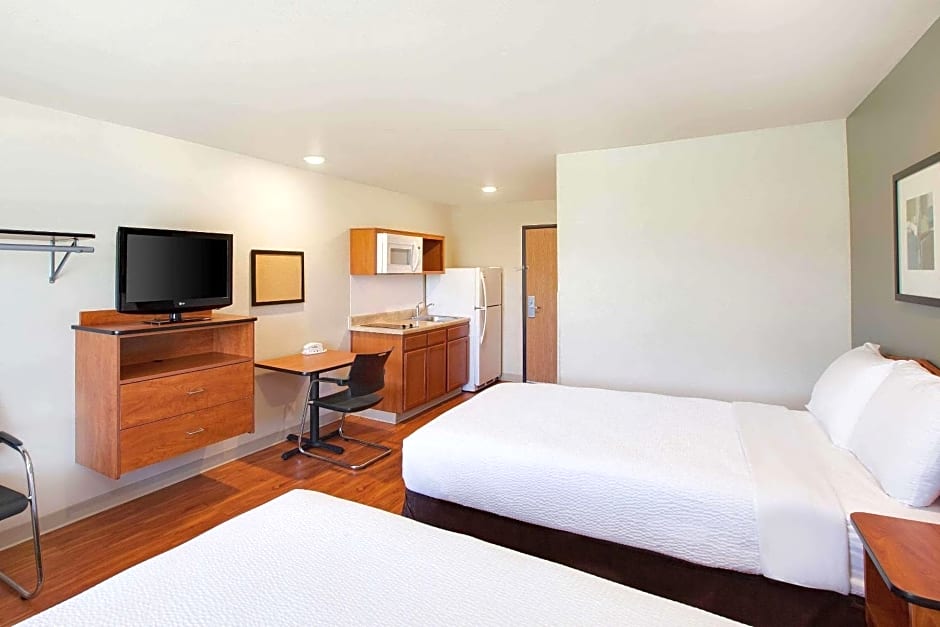 WoodSpring Suites Lake Charles