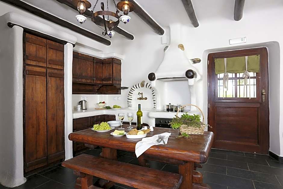 Astrolithos Boutique