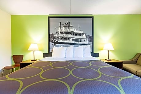 King Room - Non-Smoking