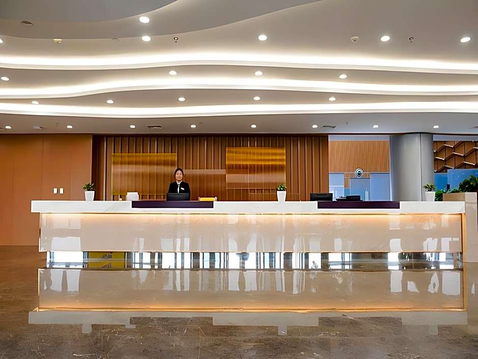 GreenTree Eastern Rizhao High Speed Railway Station Hotel