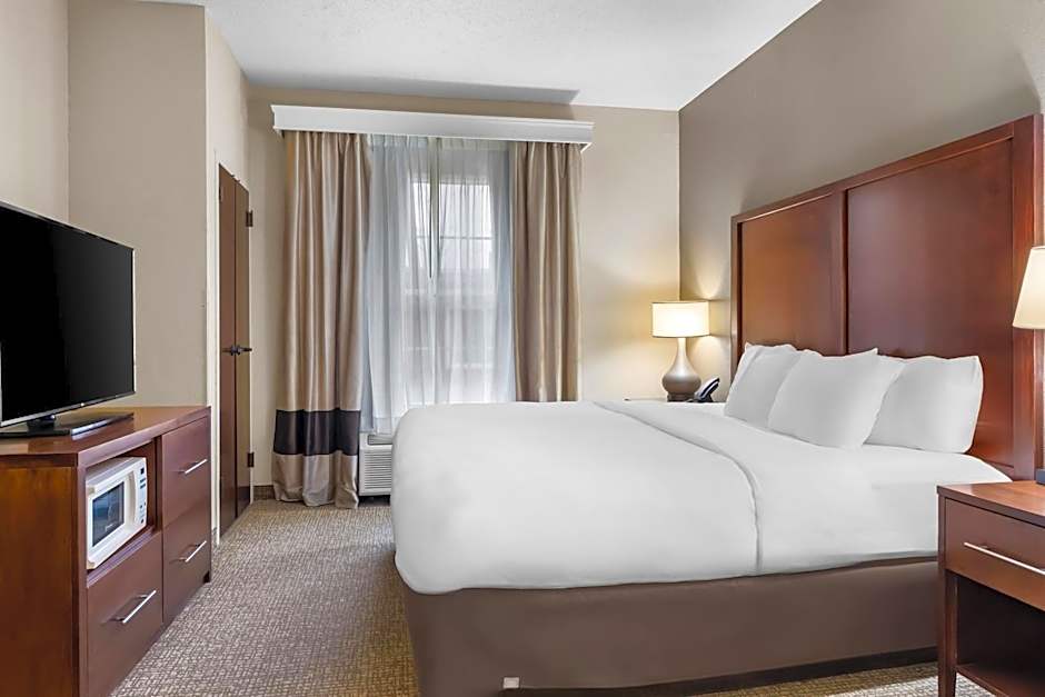 Comfort Suites Sumter near Shaw AFB