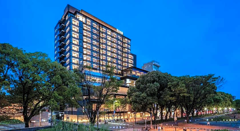 TIAD, Autograph Collection