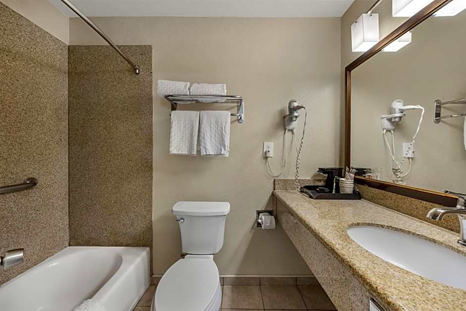 Best Western Tradewinds