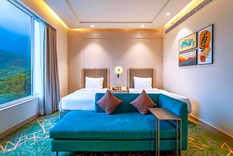 Standard Twin Room with Mountain View - Smoking - F&SB discount 15%