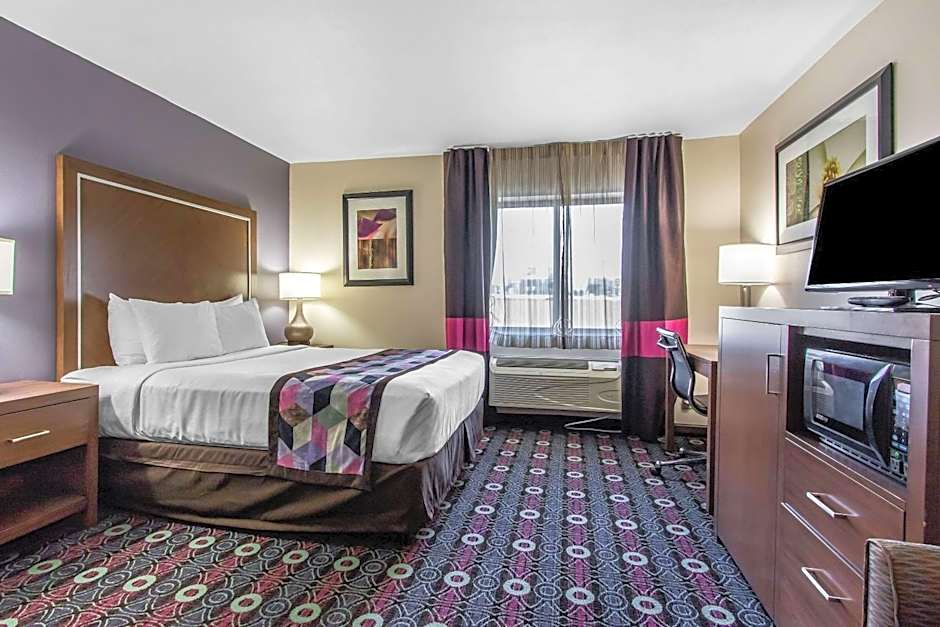Comfort Inn Tulsa Midtown