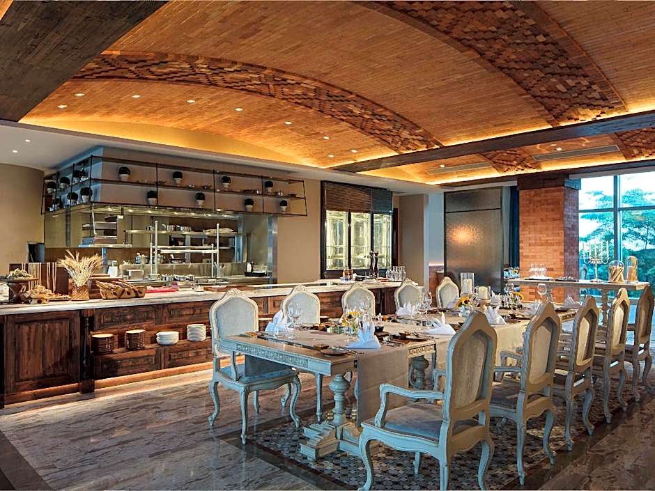 Sofitel Foshan Shunde Furniture Center
