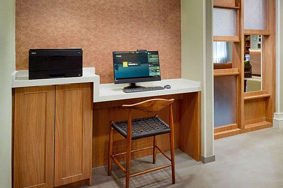 Fairfield Inn & Suites by Marriott Charleston North/University Area