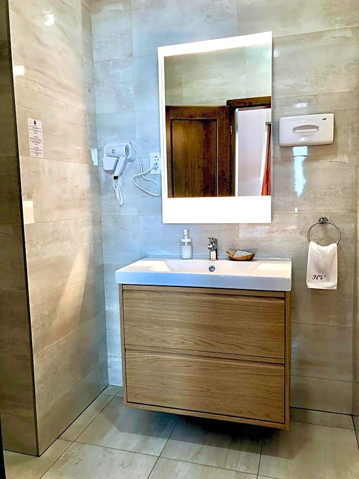 Hét Vezér Apartmanhotel