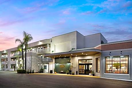Tiller House, Laguna Hills, a Tribute Portfolio Hotel