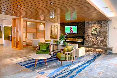 Fairfield Inn & Suites by Marriott Northfield