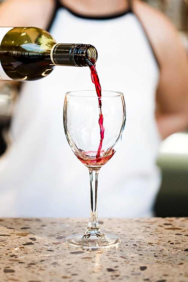 Highlander Hotel Bar Kitchen Rooftop