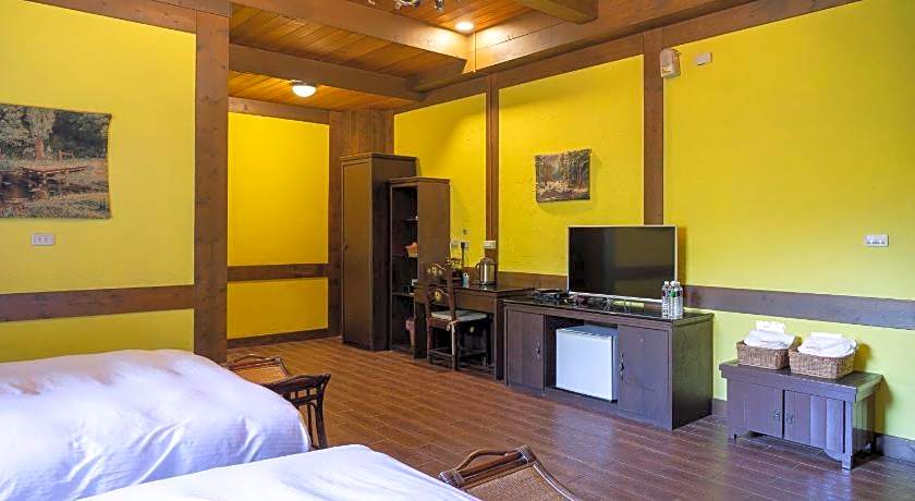 Provence Rose Lodge in Ching Jing B&B