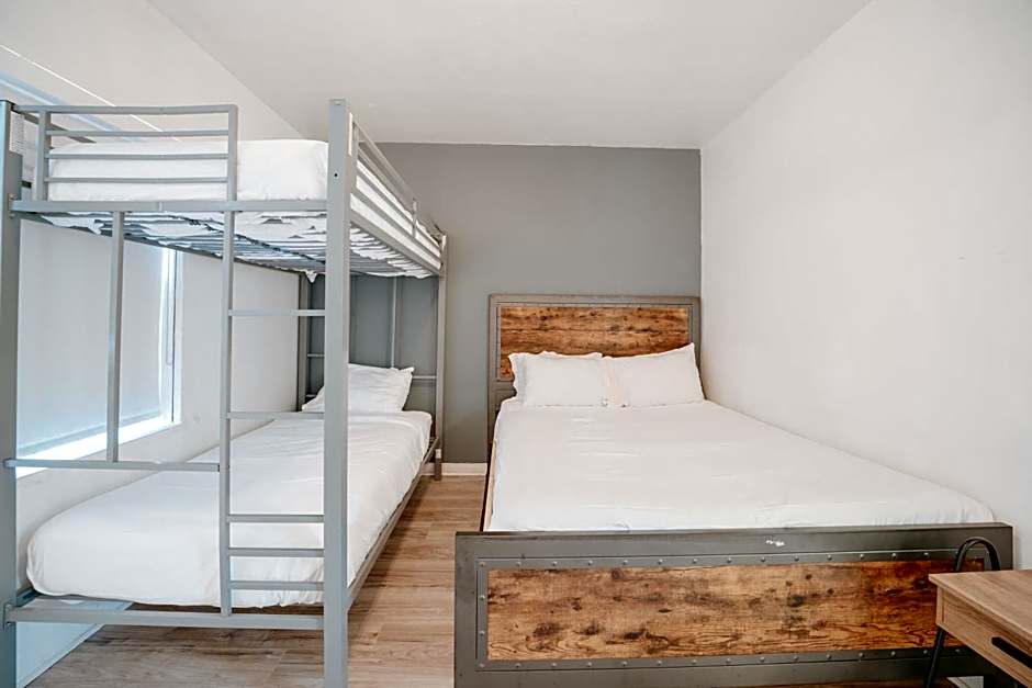 PRAIA Hotel Hollywood