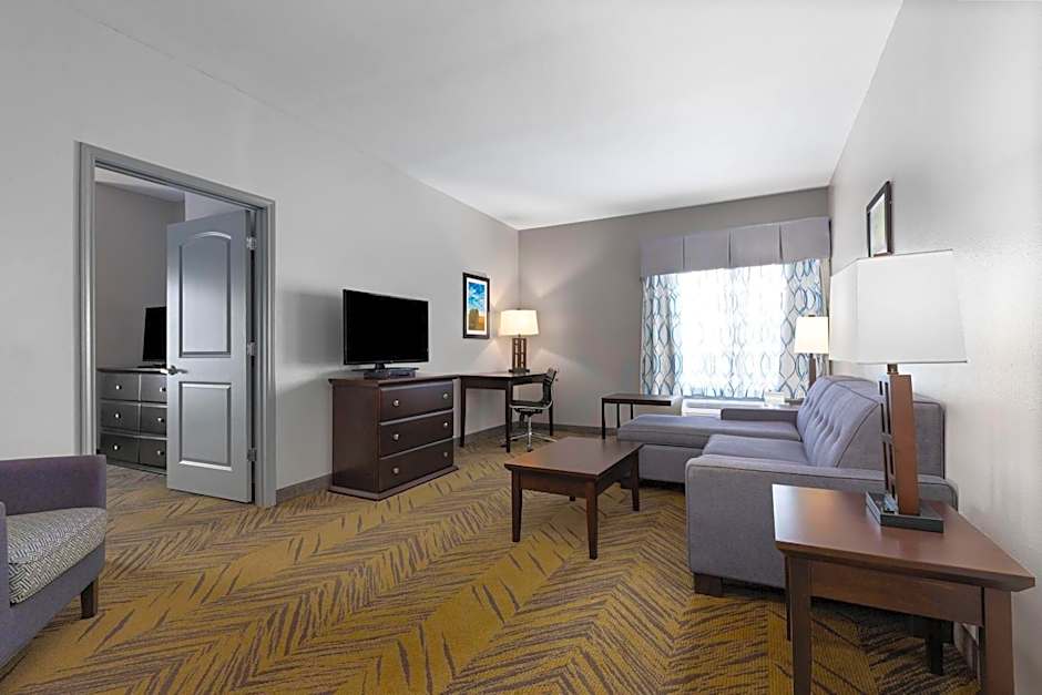 La Quinta Inn & Suites by Wyndham Brookshire