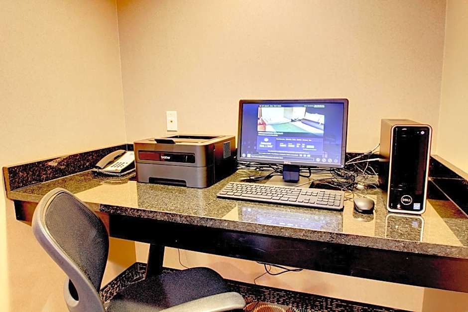 Cobblestone Inn & Suites - Linton