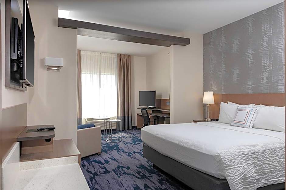 Fairfield Inn and Suites by Marriott Pineville