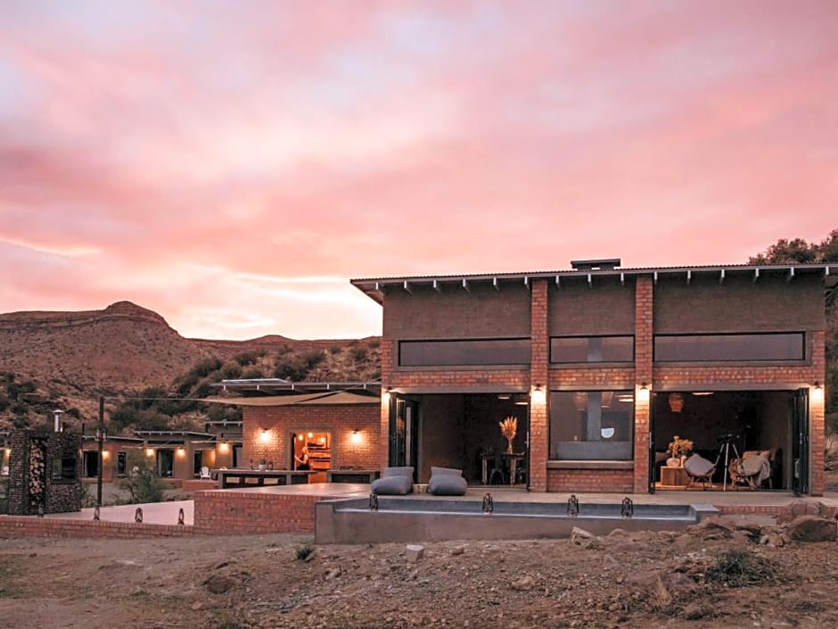 Eco Karoo Mountain Lodge