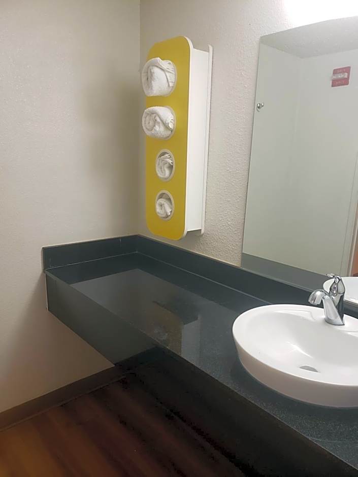 Motel 6 Palm Springs - Rancho Mirage