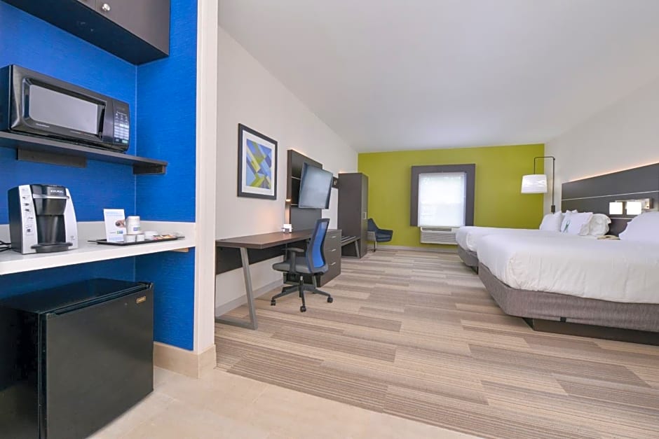 Holiday Inn Express Mystic By IHG