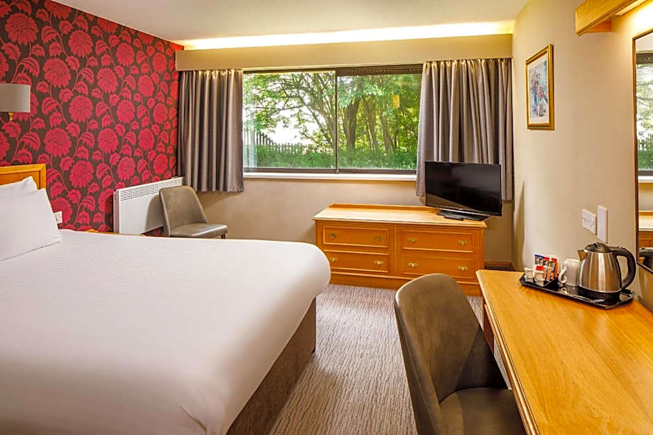 Mercure Livingston Hotel