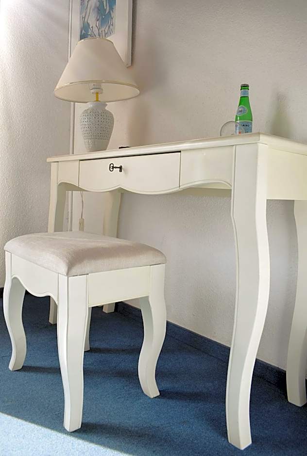 Hotel zum Goldenen Wagen