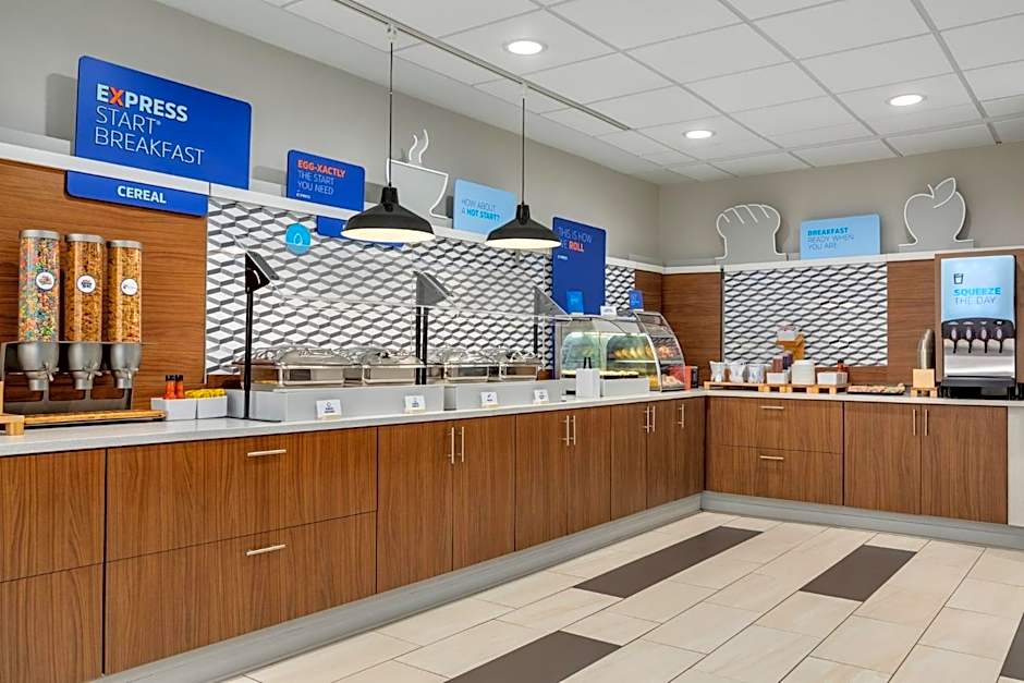 Holiday Inn Express Atlanta-Kennesaw By IHG