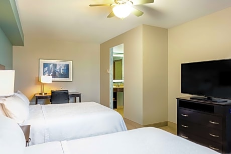 2 Queen Beds 1 Bedroom Suite Nonsmoking