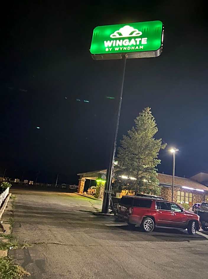Wingate by Wyndham Beaver I-15