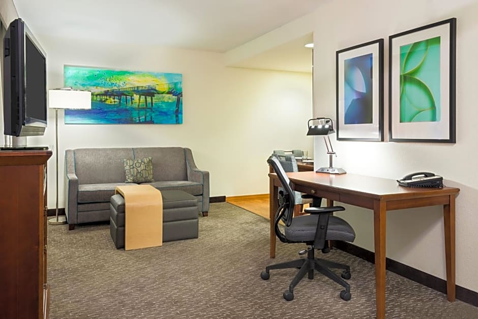 Homewood Suites by Hilton Jacksonville-South/St. Johns Ctr.