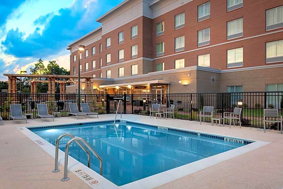 Fairfield Inn and Suites by Marriott Pineville