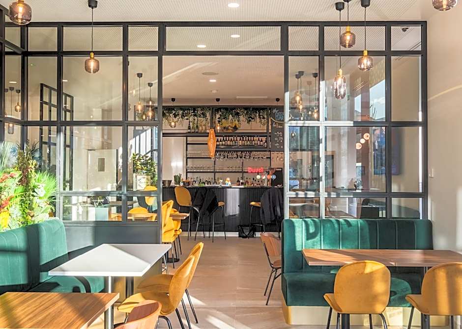 KYRIAD LYON OUEST Limonest