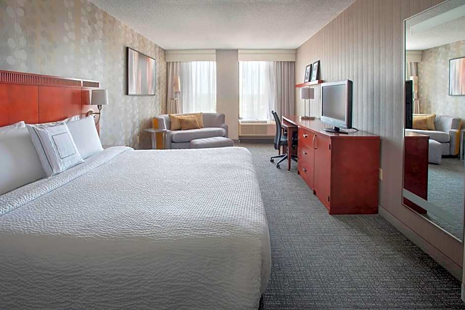 Courtyard by Marriott Wilmington Downtown