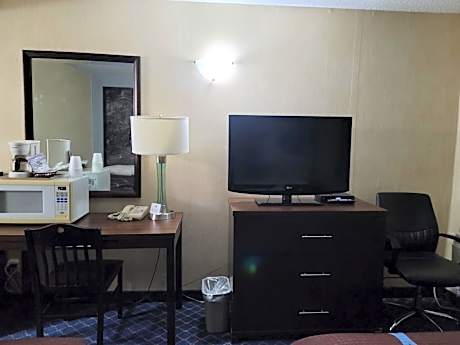 Super 8 North Red Deer