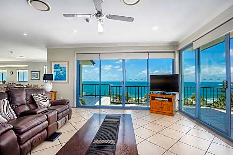 3-Bedroom Luxury Ocean View Apartment