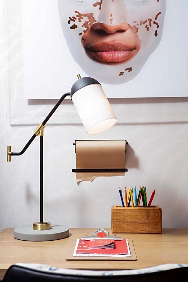 Saint Kate - The Arts Hotel