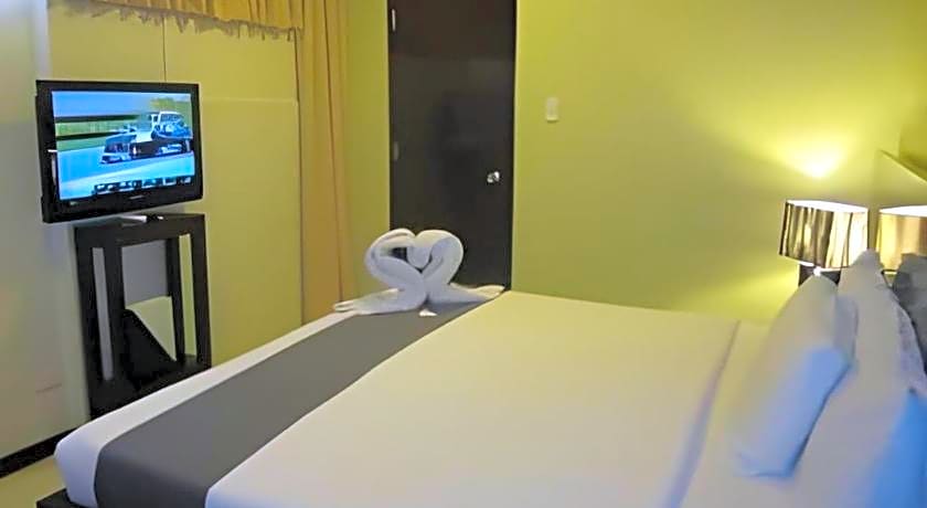 Richmond Plaza Hotel