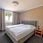 Hotel Gardinn - Free Parking and Quiet Garden