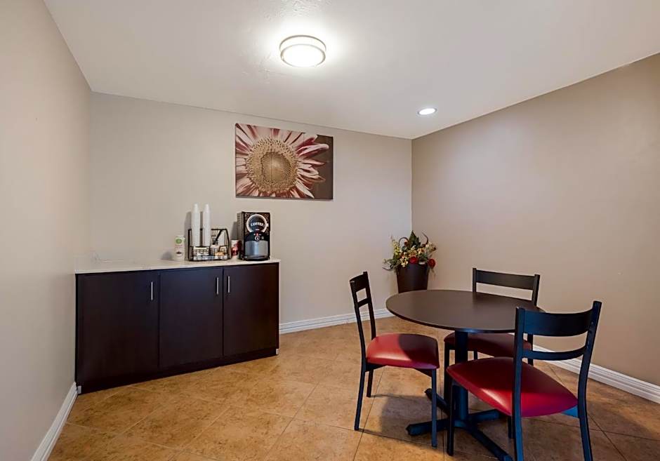 Red Roof Inn Madisonville