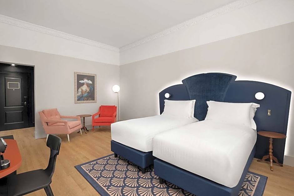 Anglo American Hotel Florence, Curio Collection by Hilton
