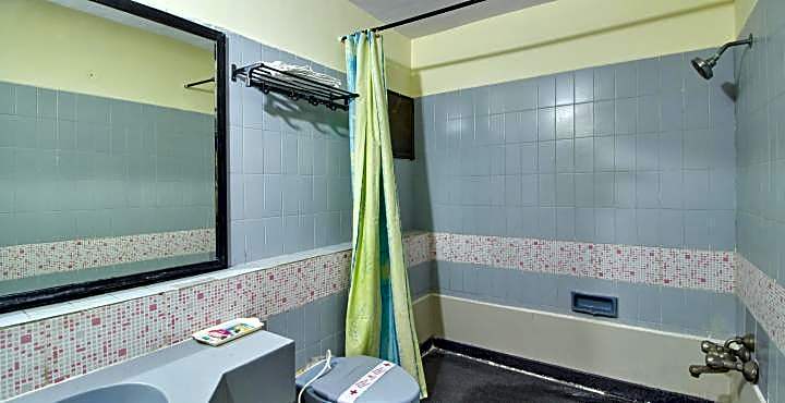 Aditya Hotel