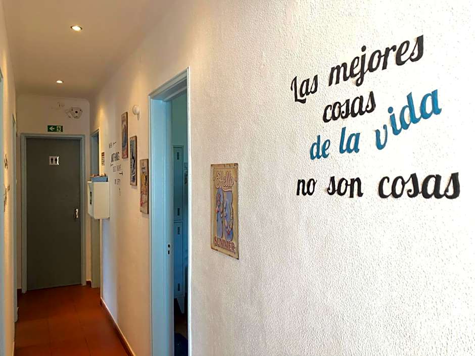 Fonte da Telha Beach Hostel