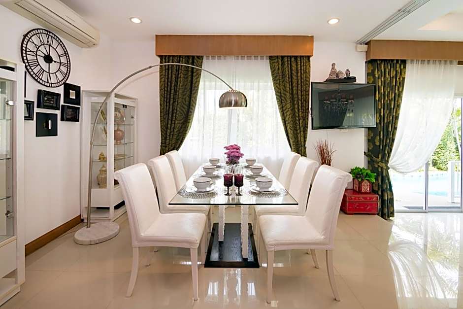 Leelawadee Pool Villa BBQ&Pool party