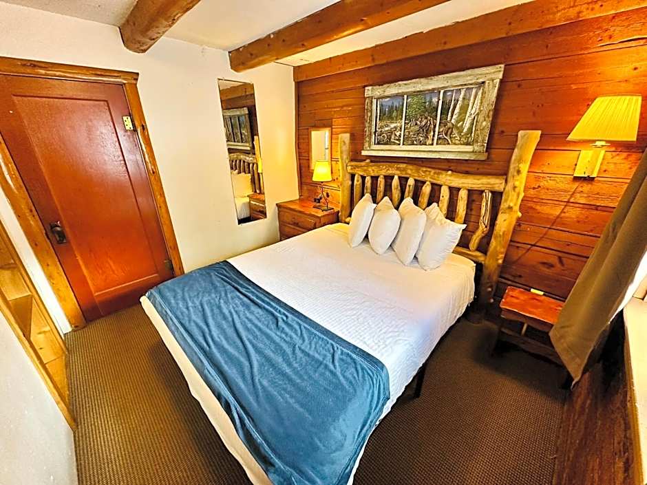 Ute Bluff Lodge, Cabins and RV park