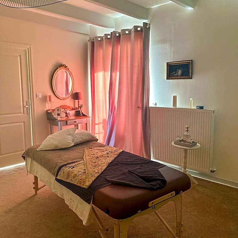 Demeure du Porzou, chambres d'hôtes de charme dans demeure d'exception, parc paysager, spa, massages, proche Paimpol, classé 4 épis