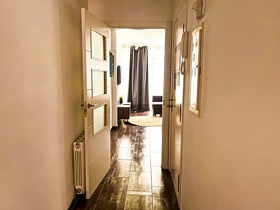 Mush Rooms Apartments