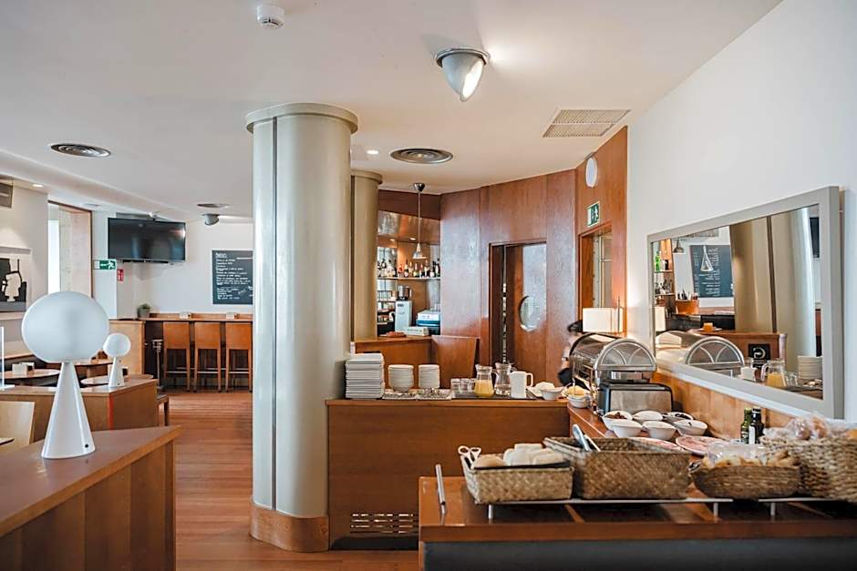 Hotel Niza