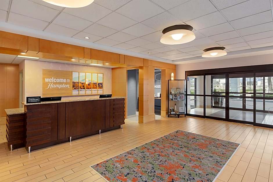 Hampton Inn & Suites by Hilton Langley-Surrey