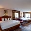 Studio City Court Yard Hotel