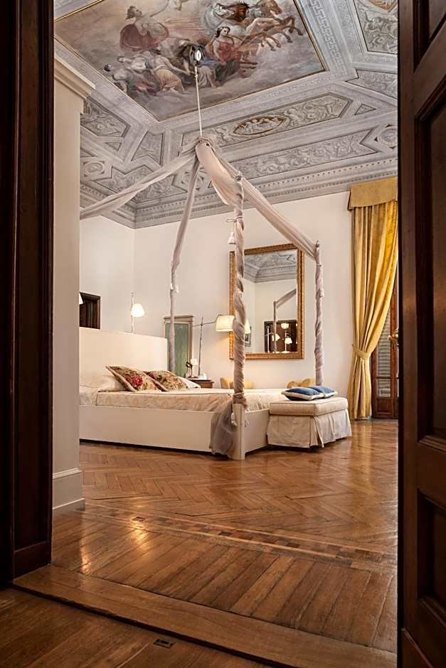 Executive Hotel